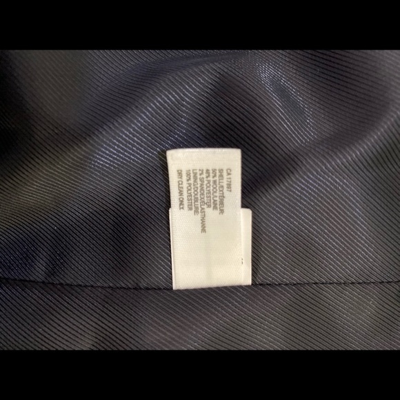 Gap  Navy Blazer - Picture 7 of 7